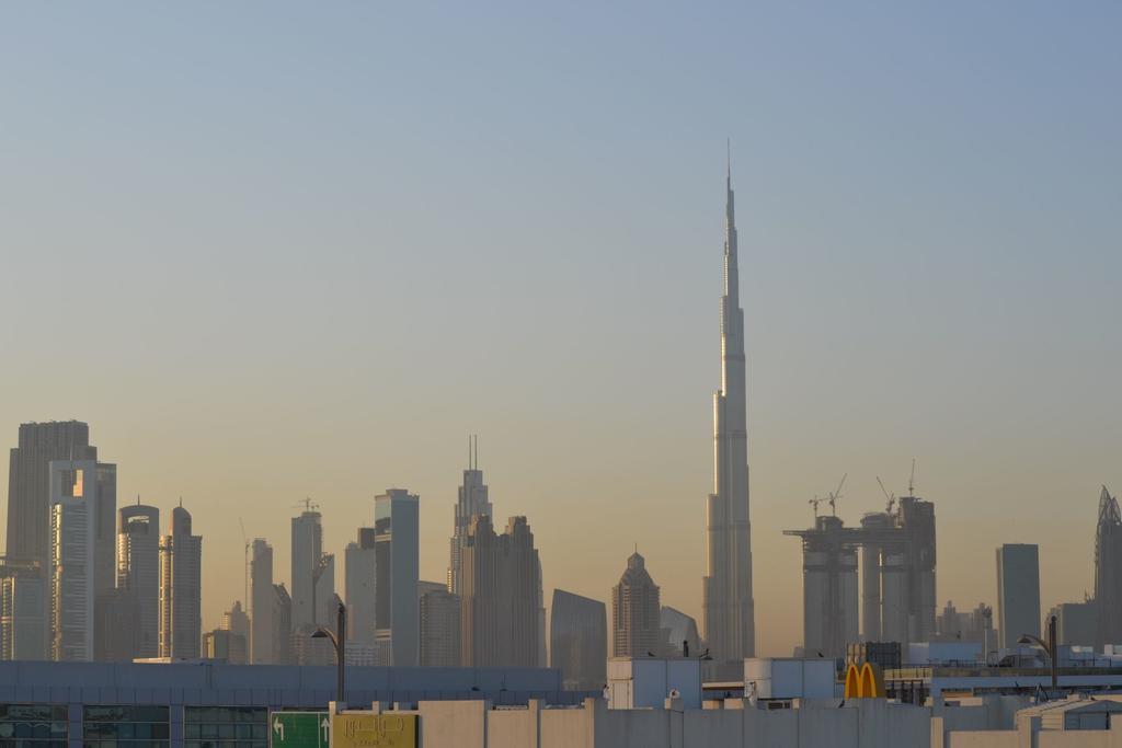 Regent Beach Resort Dubai Exterior photo