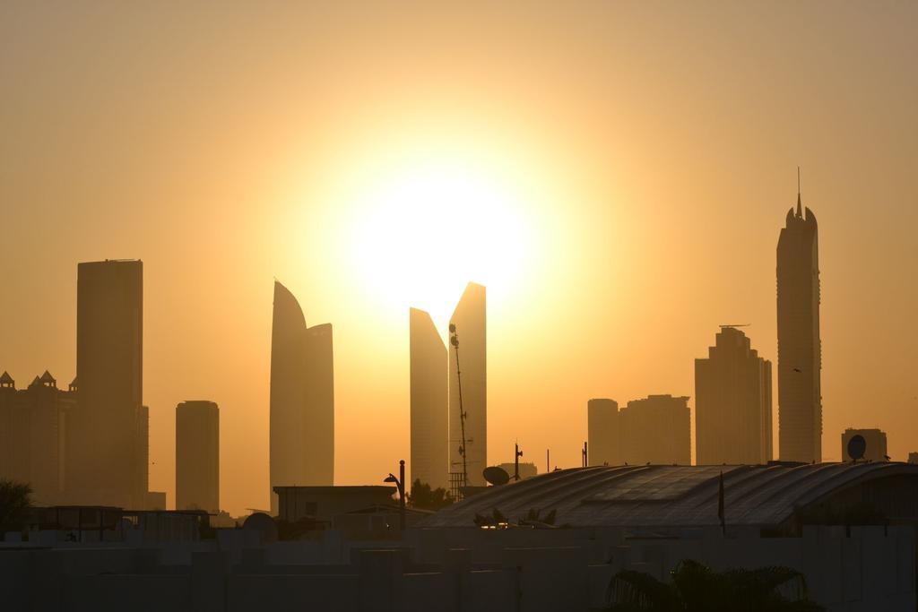 Regent Beach Resort Dubai Exterior photo